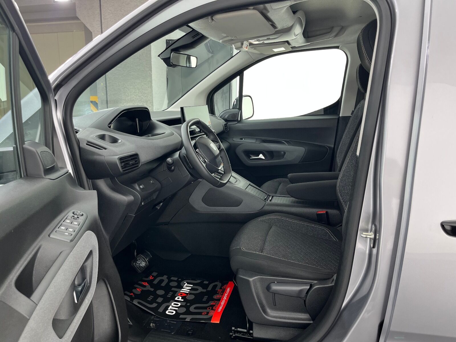Peugeot Rifter 1.5 BlueHDI Allure EAT8 - 2025 - Detay