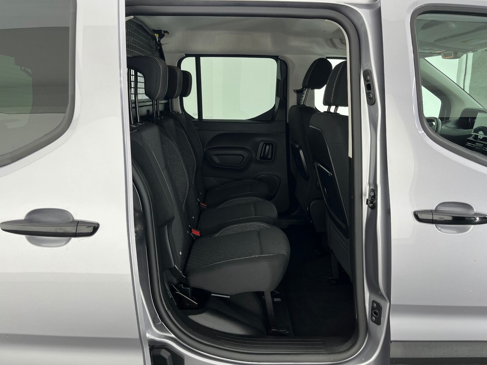 Peugeot Rifter 1.5 BlueHDI Allure EAT8 - 2025 - Detay