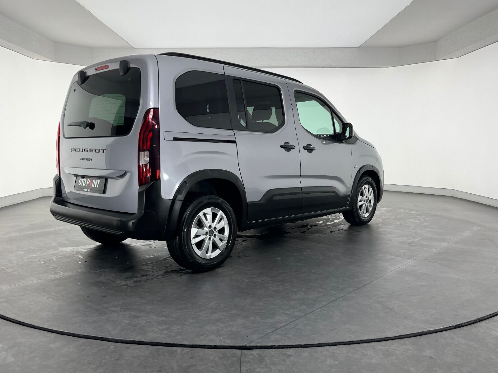Peugeot Rifter 1.5 BlueHDI Allure EAT8 - 2025 - Detay