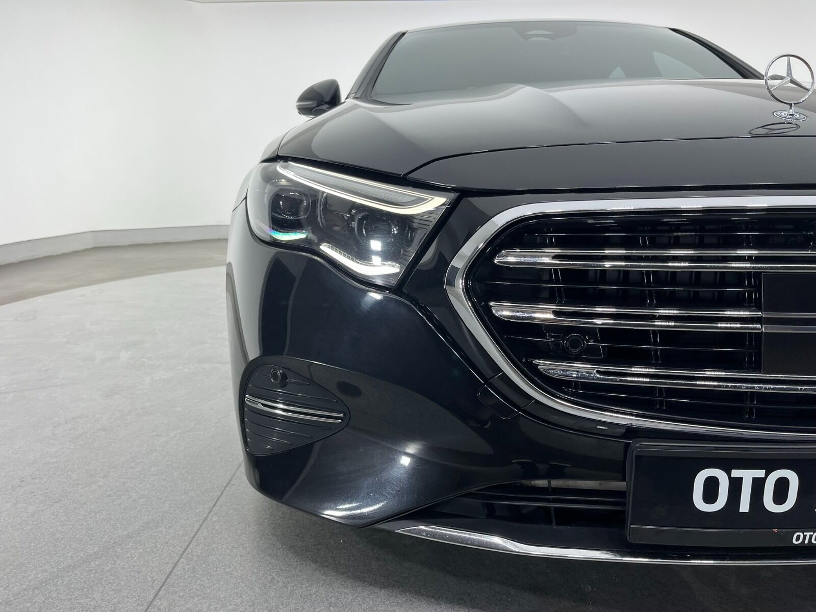 Mercedes-Benz E Sedan 220d 4Matic Edition1 Exclusive 9G-Tronic - 2023 - Detay