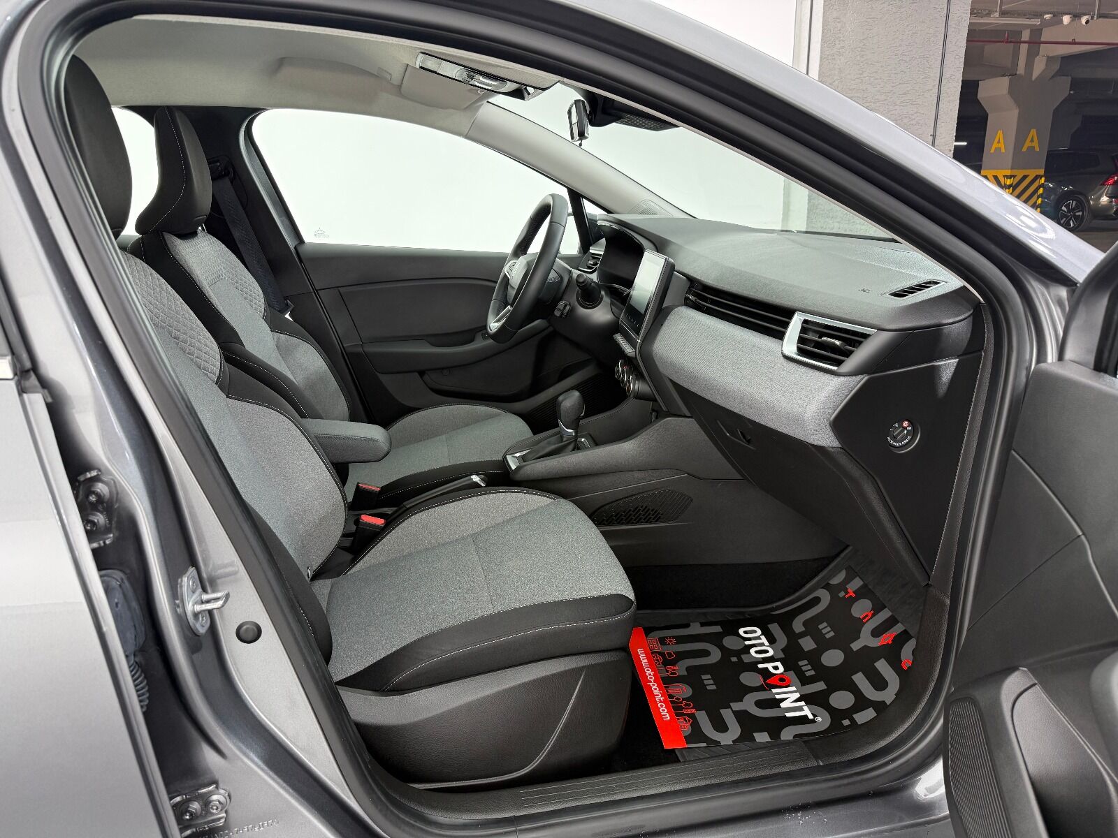 Renault Clio 1.0 TCE Evolution X-Tronic - 2025 - Detay