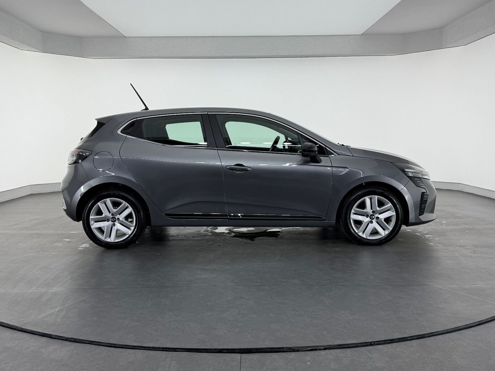 Renault Clio 1.0 TCE Evolution X-Tronic - 2025 - Detay
