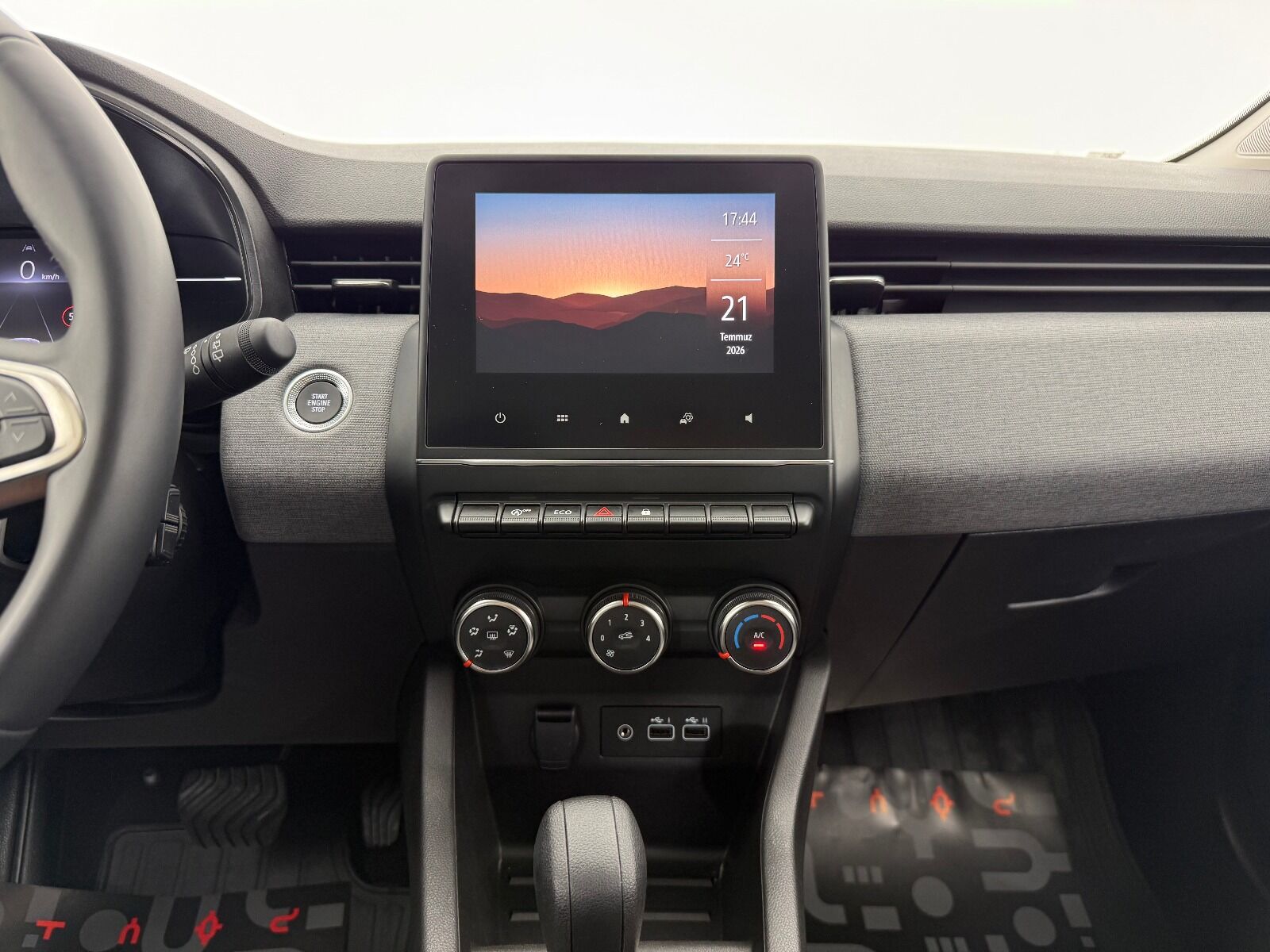 Renault Clio 1.0 TCE Evolution X-Tronic - 2025 - Detay