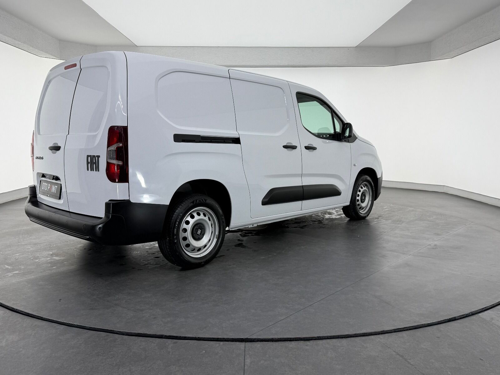 Fiat Doblo Cargo 1.5 BlueHDİ Maxi - 2024 - Detay