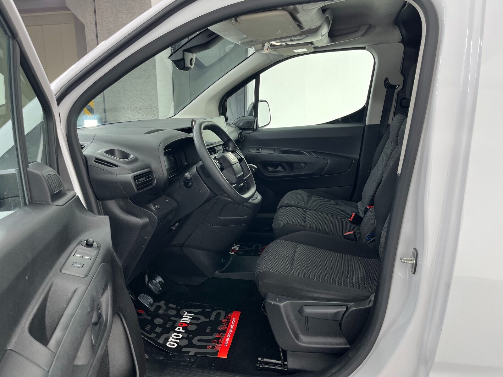 Fiat Doblo Cargo 1.5 BlueHDİ Maxi - 2024 - Detay