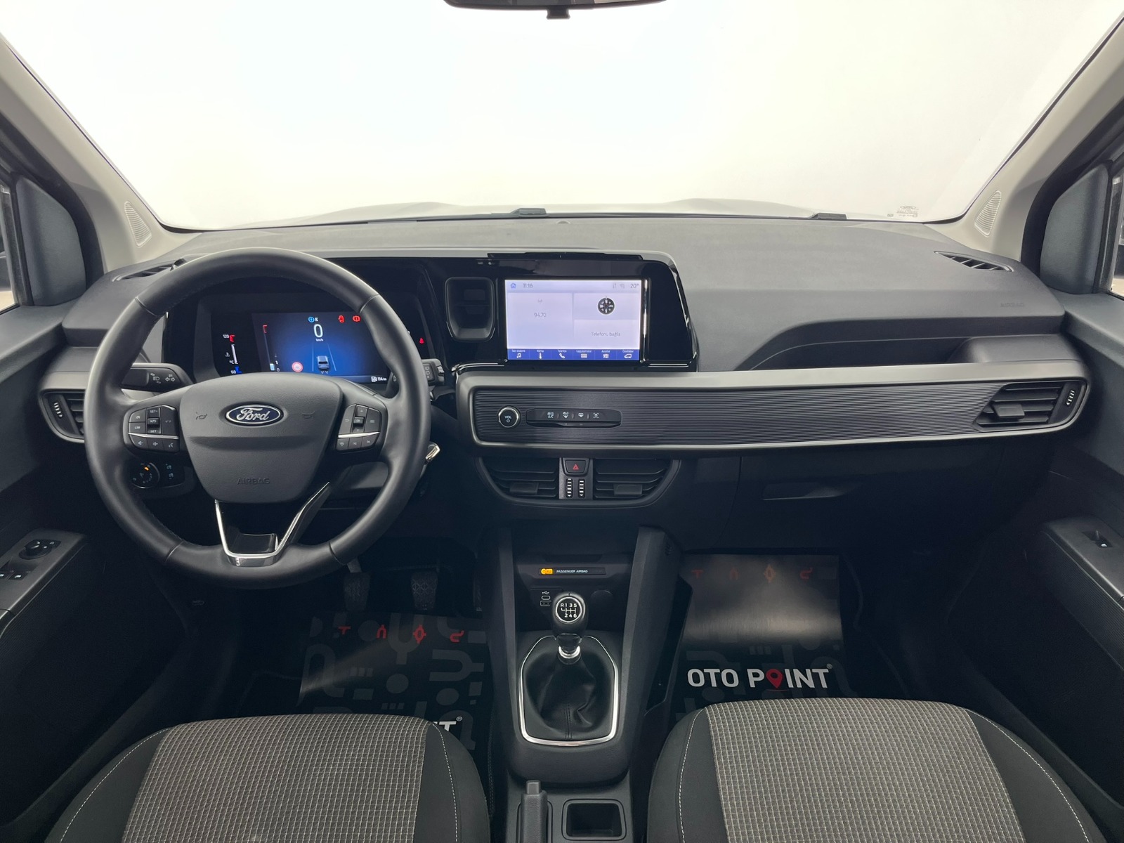 Ford Tourneo Courier Kombi 1.5 EcoBlue Deluxe - 2025 - Detay