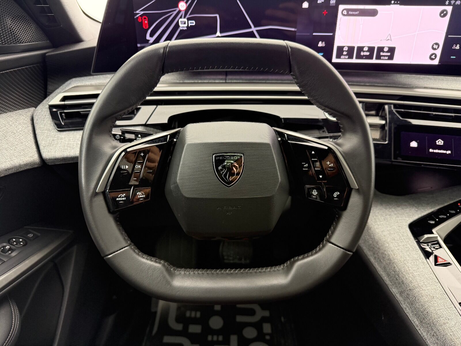 Peugeot 3008 1.2 Hybrid Allure e-DCS6 - 2025 - Detay