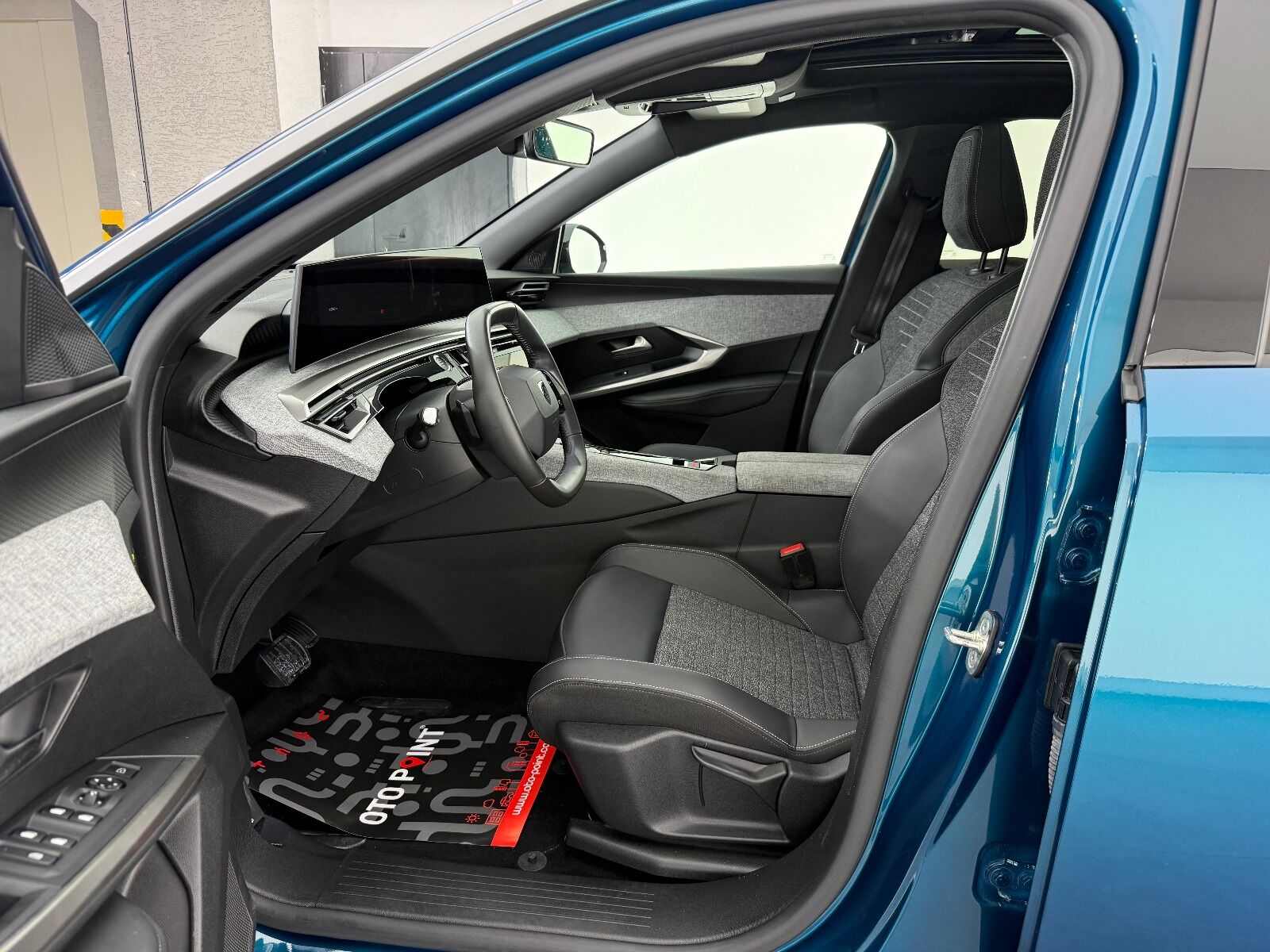 Peugeot 3008 1.2 Hybrid Allure e-DCS6 - 2025 - Detay