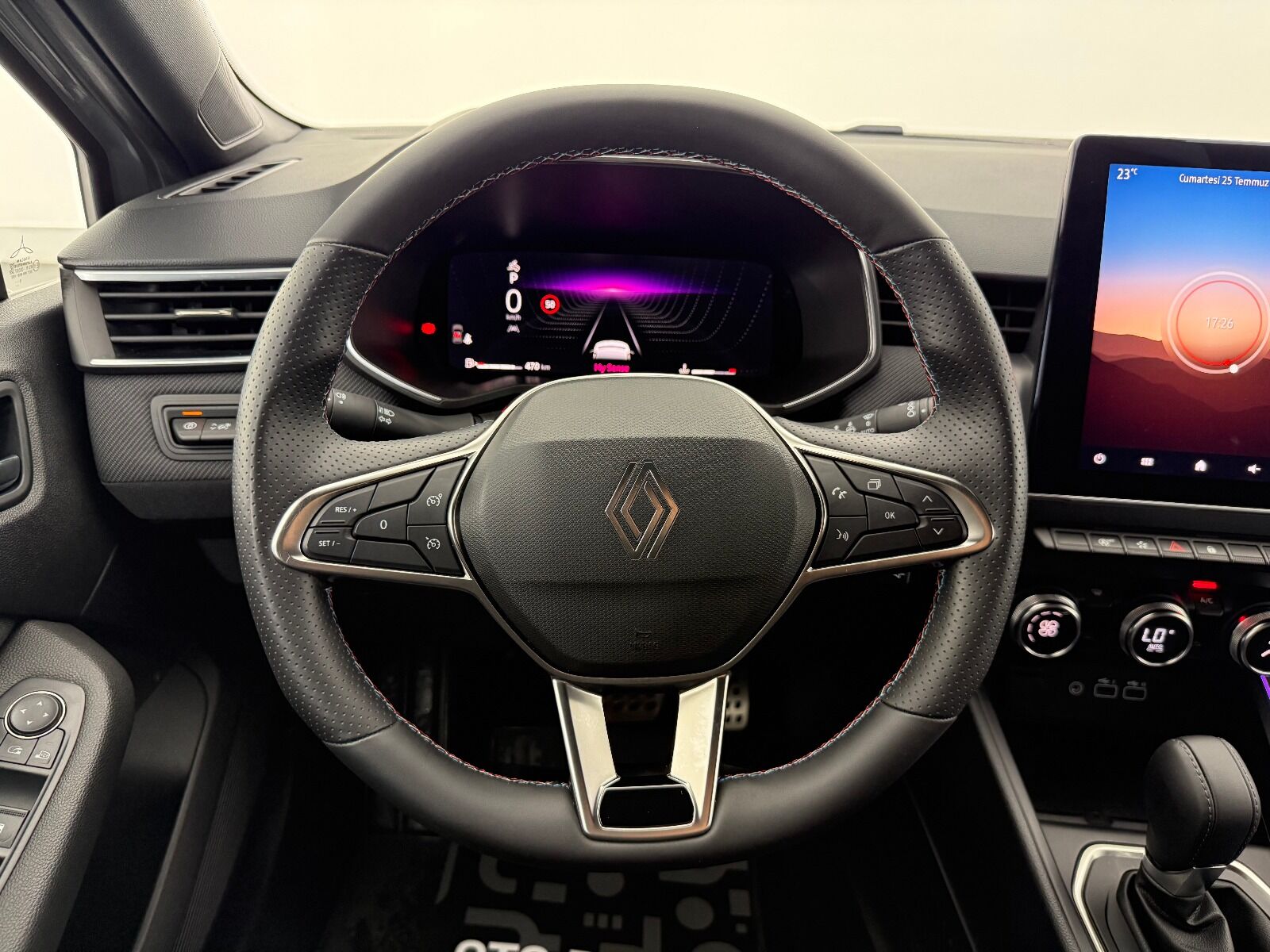 Renault Clio 1.0 TCE Techno Esprit Alpine X-Tronic - 2025 - Detay