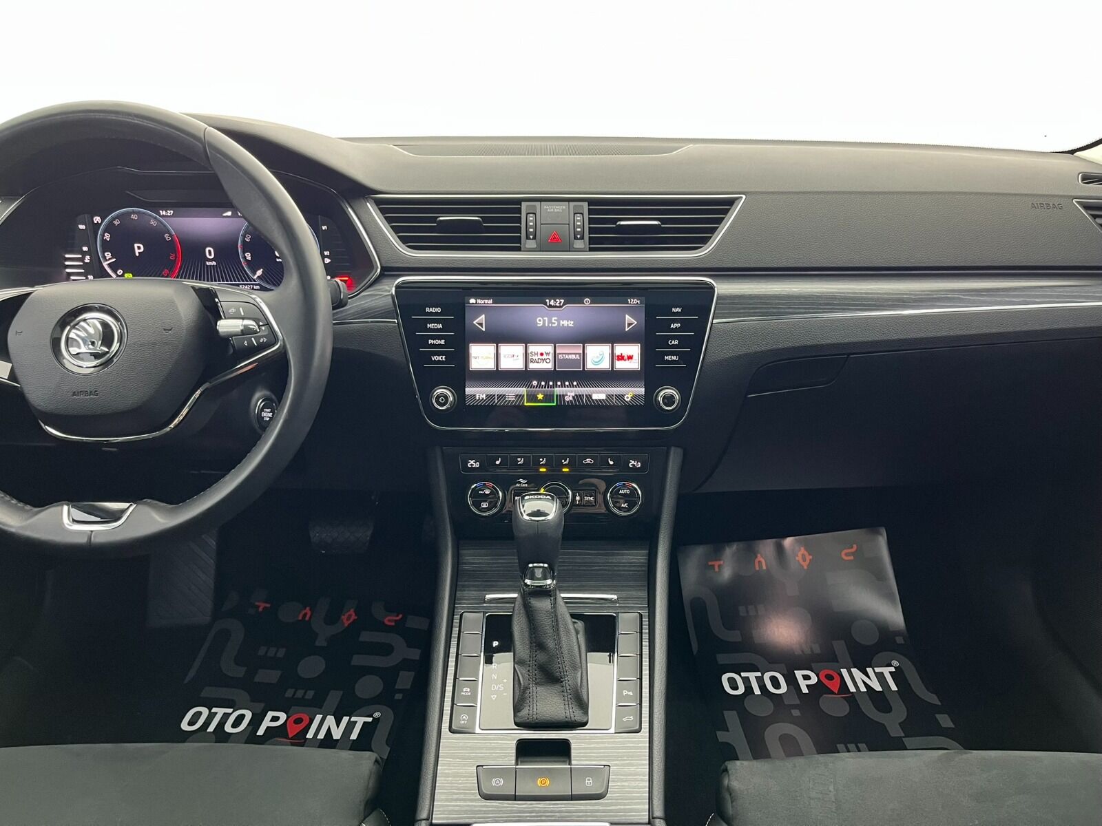 Skoda Superb Sedan 1.5 TSI ACT Prestige DSG - 2023 - Detay