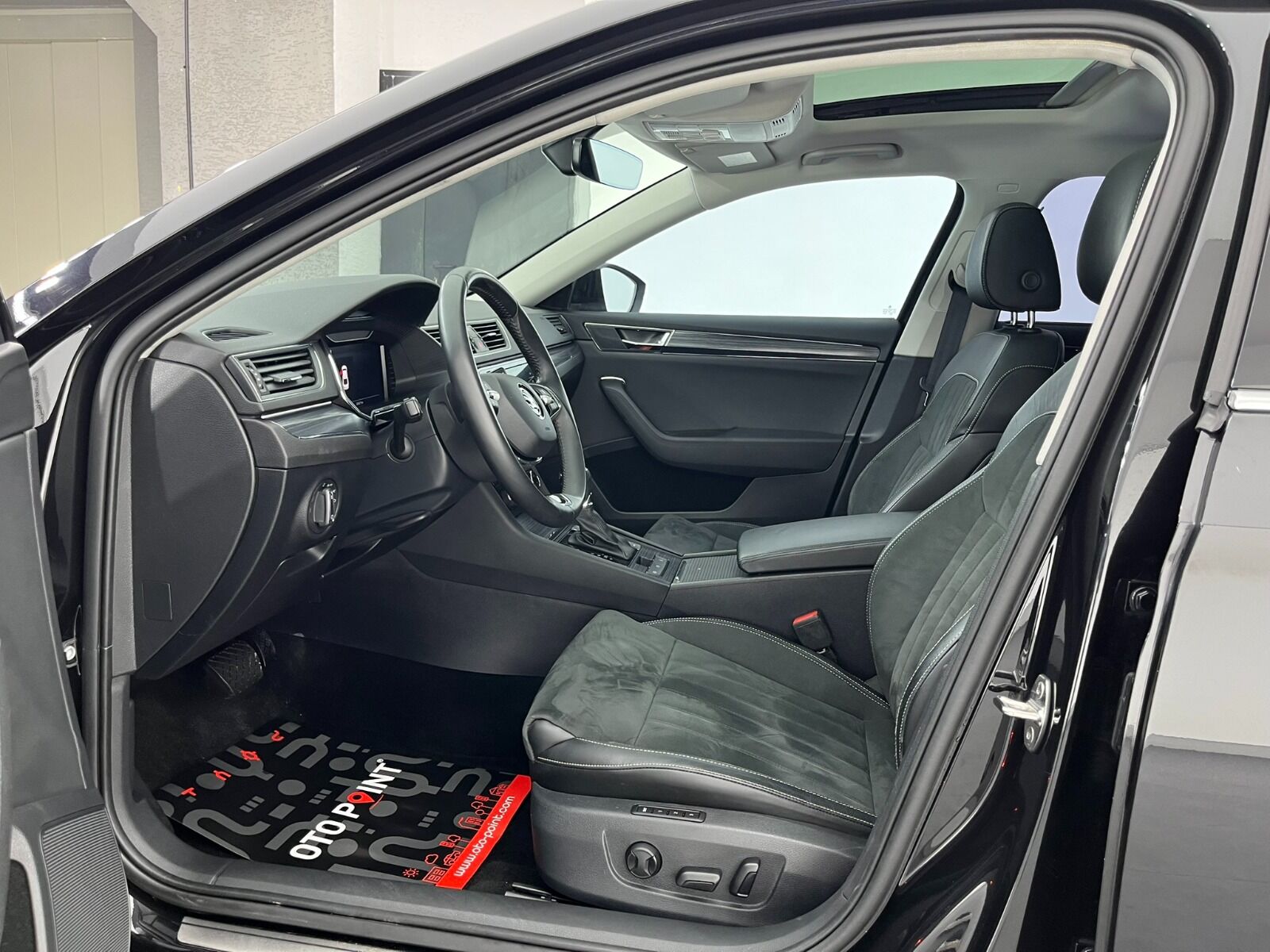 Skoda Superb Sedan 1.5 TSI ACT Prestige DSG - 2023 - Detay