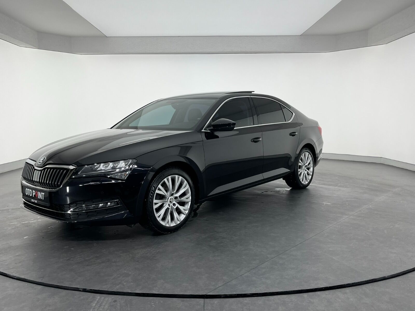 Skoda Superb Sedan 1.5 TSI ACT Prestige DSG - 2023 - Detay