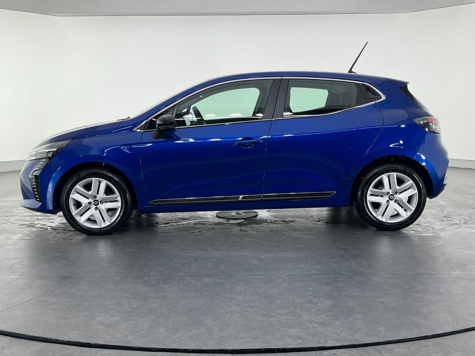 Renault Clio 1.0 TCE Evolution X-Tronic - 2025 - Detay