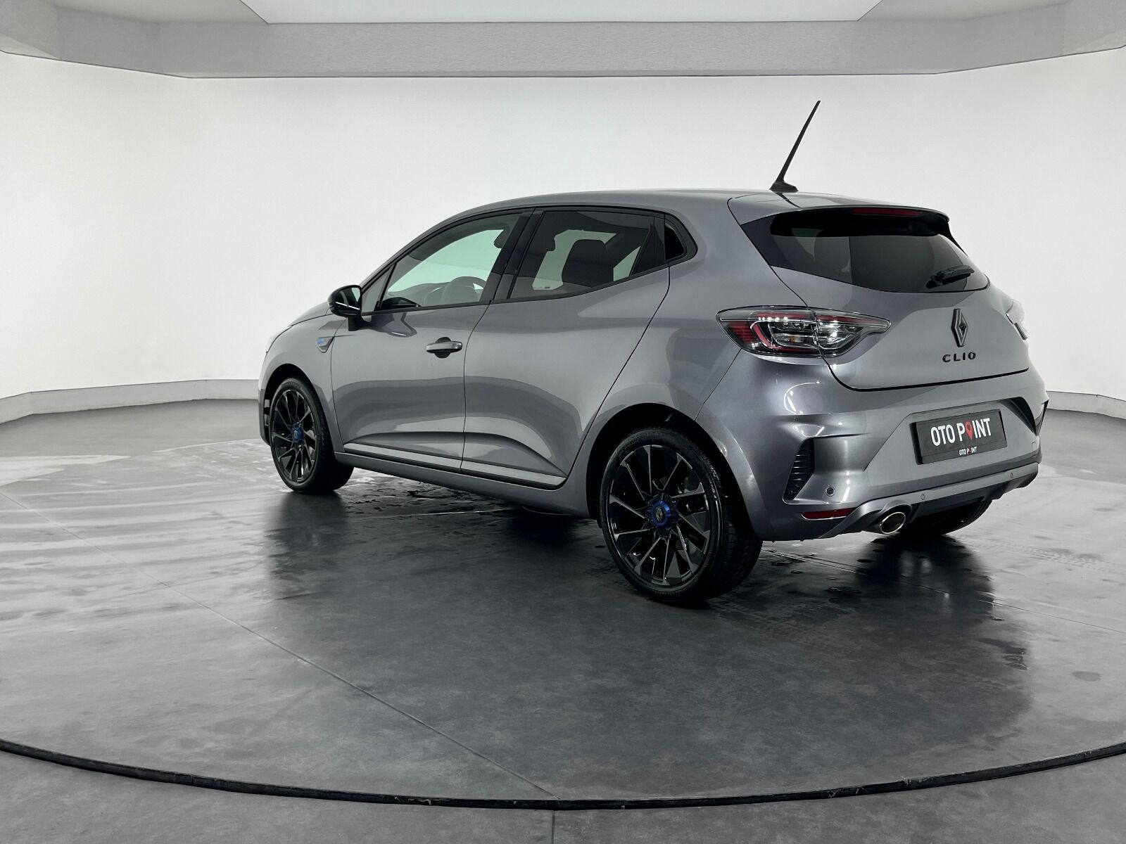 Renault Clio 1.0 TCE Techno Esprit Alpine X-Tronic - 2025 - Detay