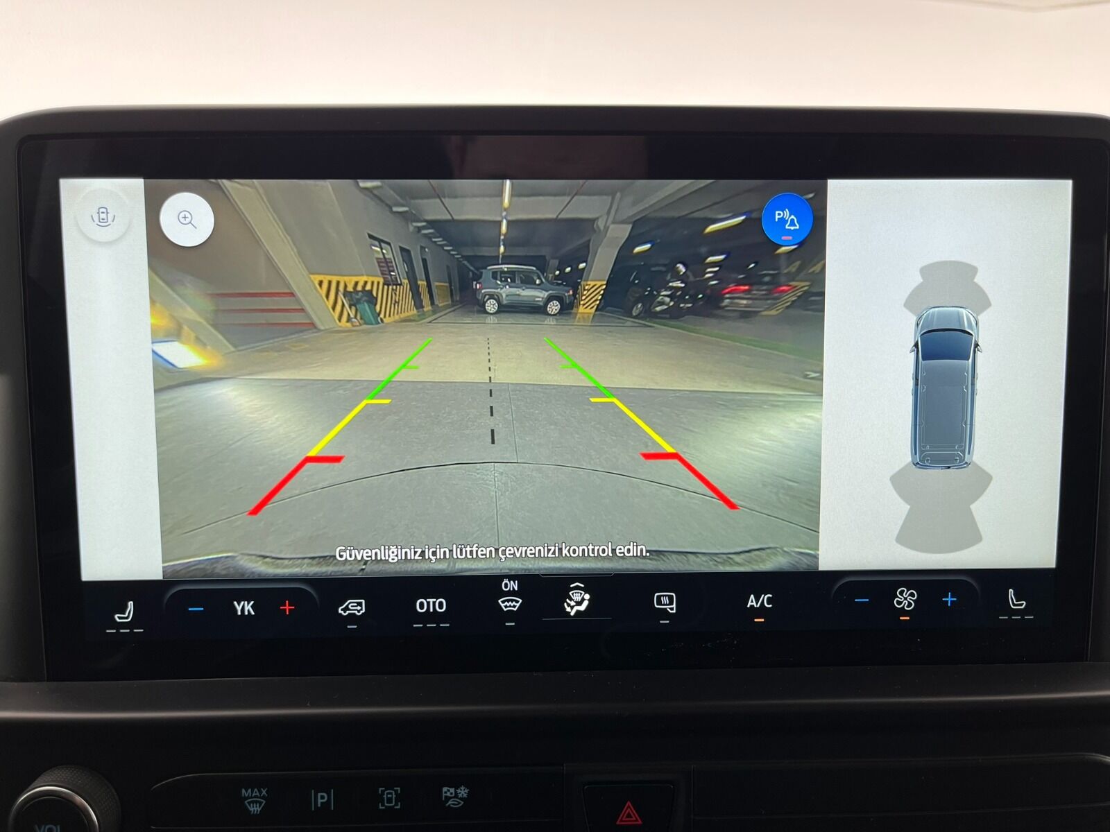 Ford Transit Custom 2.0 EcoBlue UPG 320 S Deluxe - 2024 - Detay