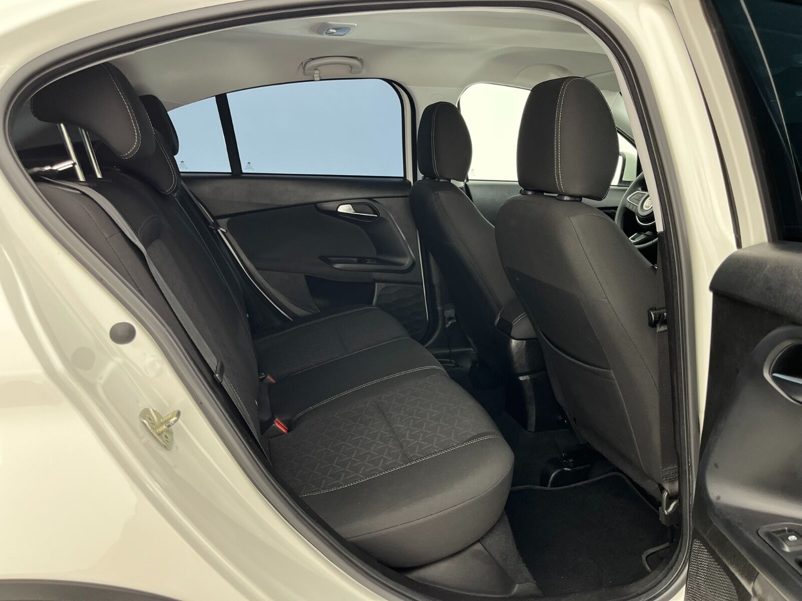 Fiat Egea Cross 1.6 MultiJet Urban GSR Traction+ DCT - 2024 - Detay