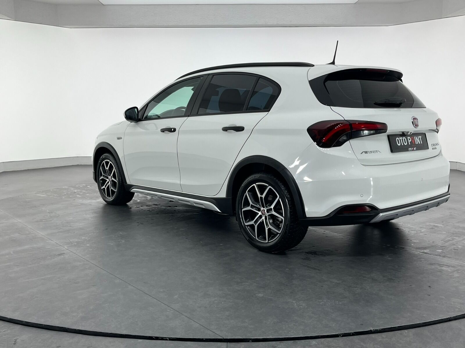 Fiat Egea Cross 1.6 MultiJet Urban GSR Traction+ DCT - 2024 - Detay