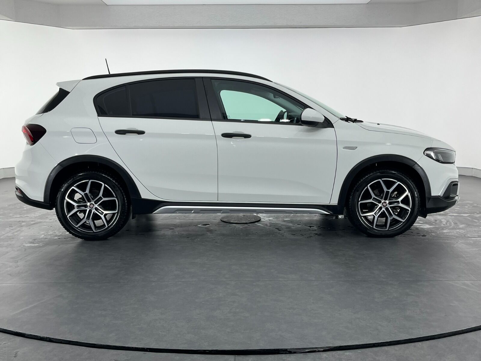 Fiat Egea Cross 1.6 MultiJet Urban GSR Traction+ DCT - 2024 - Detay