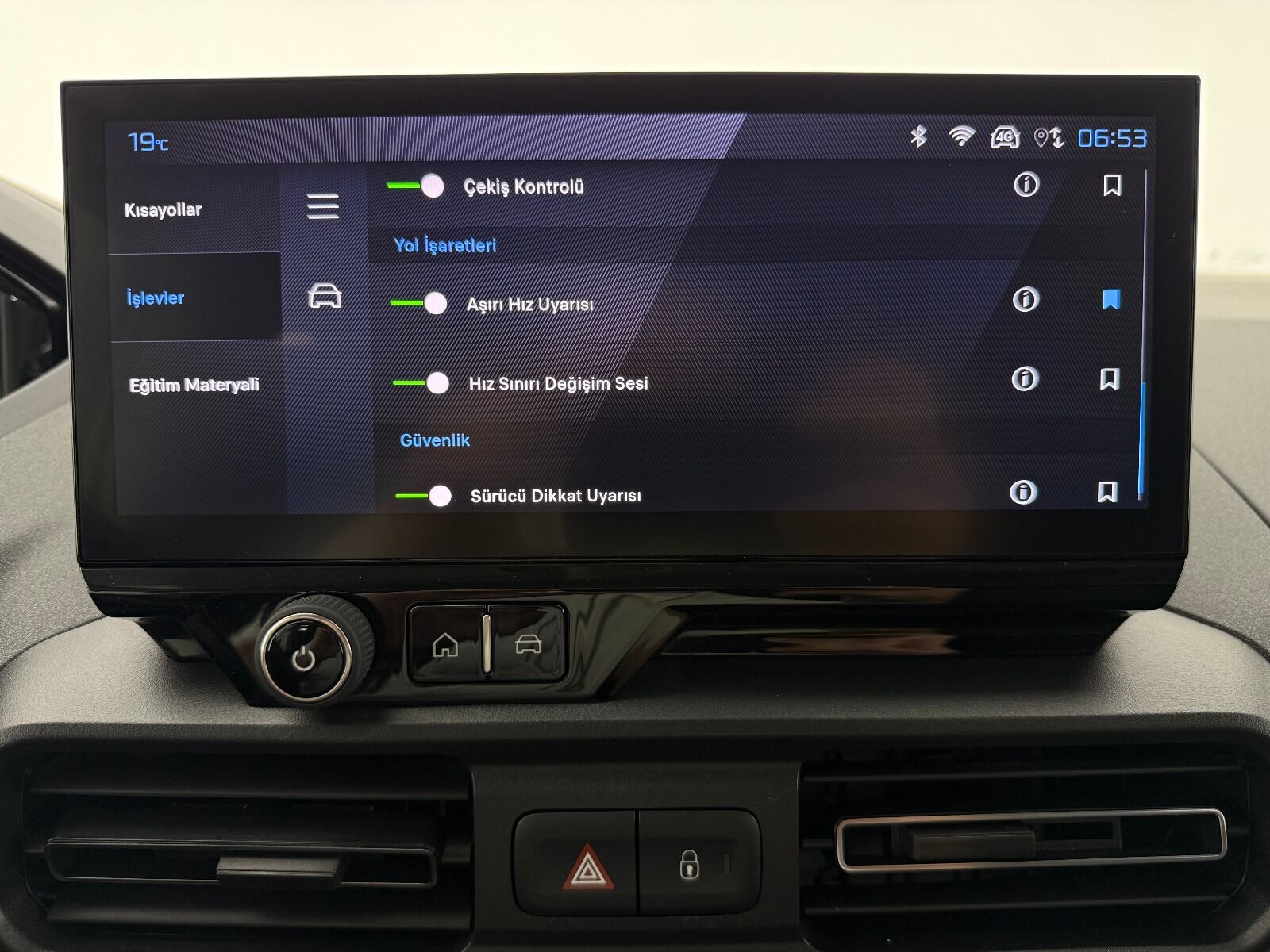 Peugeot Rifter 1.5 BlueHDI Allure EAT8 - 2026 - Detay