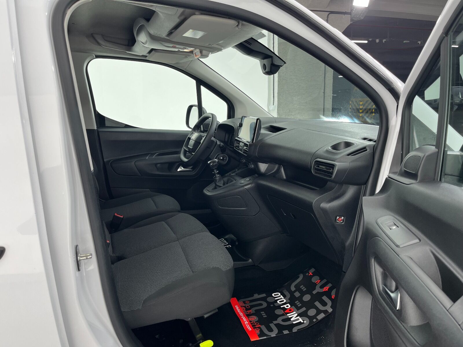 Fiat Doblo Cargo 1.5 BlueHDİ Maxi - 2024 - Detay