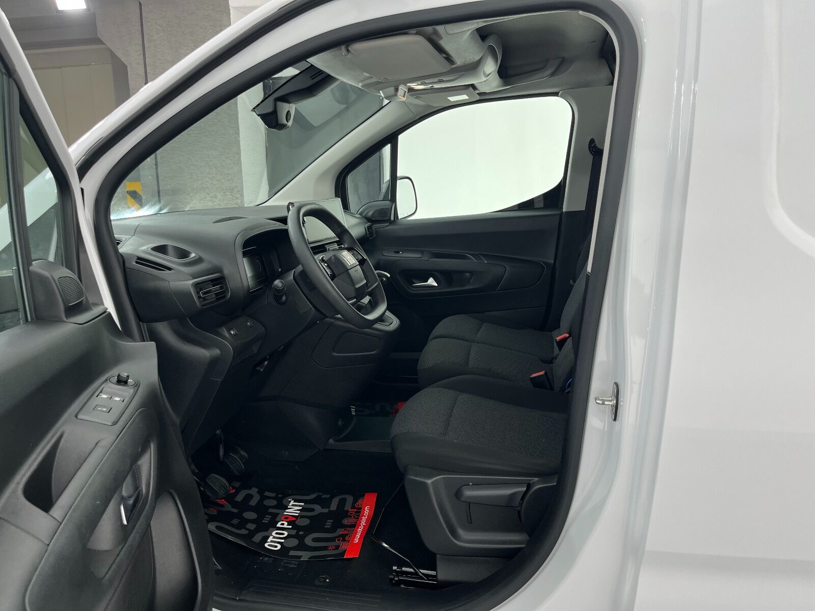 Fiat Doblo Cargo 1.5 BlueHDİ Maxi - 2024 - Detay