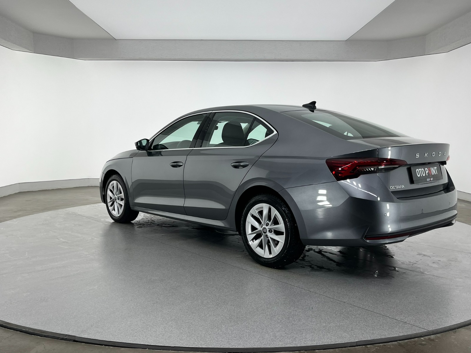 Skoda Octavia Sedan 1.5 TSI mHEV Premium DSG - 2025 - Detay