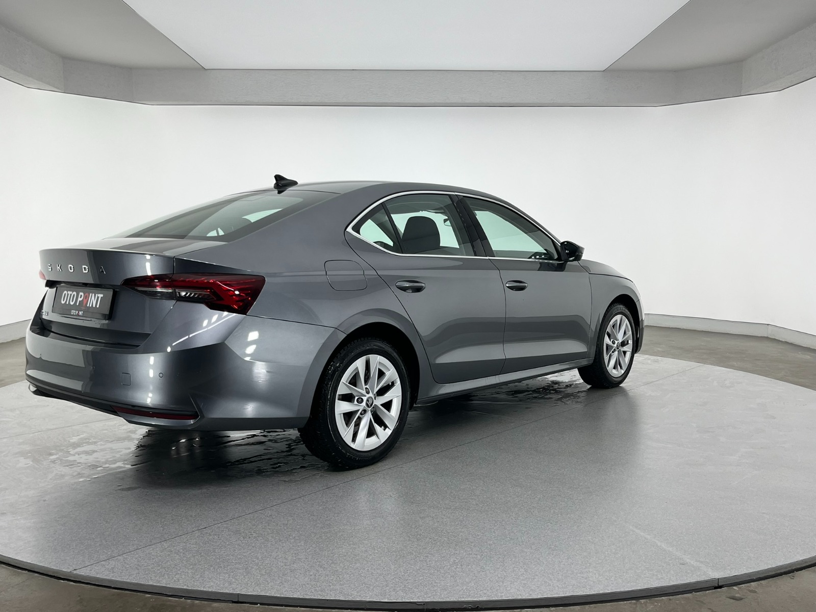 Skoda Octavia Sedan 1.5 TSI mHEV Premium DSG - 2025 - Detay