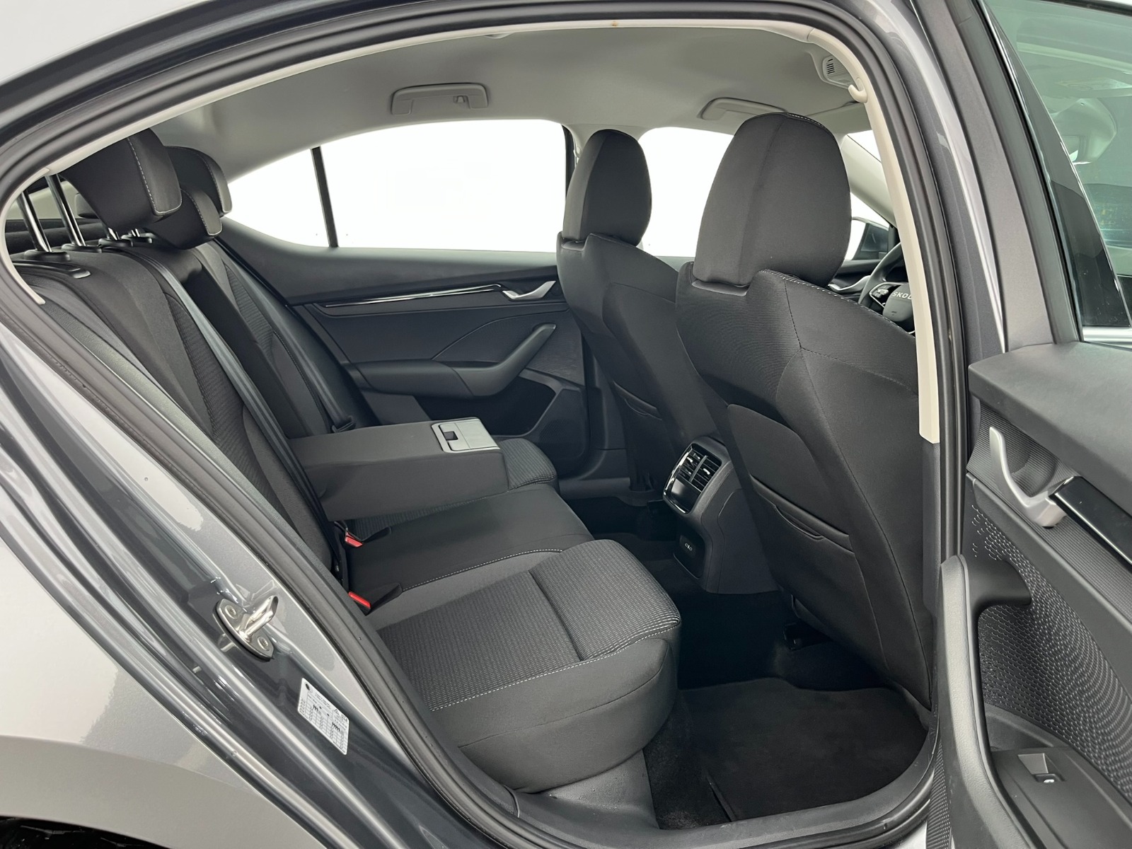 Skoda Octavia Sedan 1.5 TSI mHEV Premium DSG - 2025 - Detay