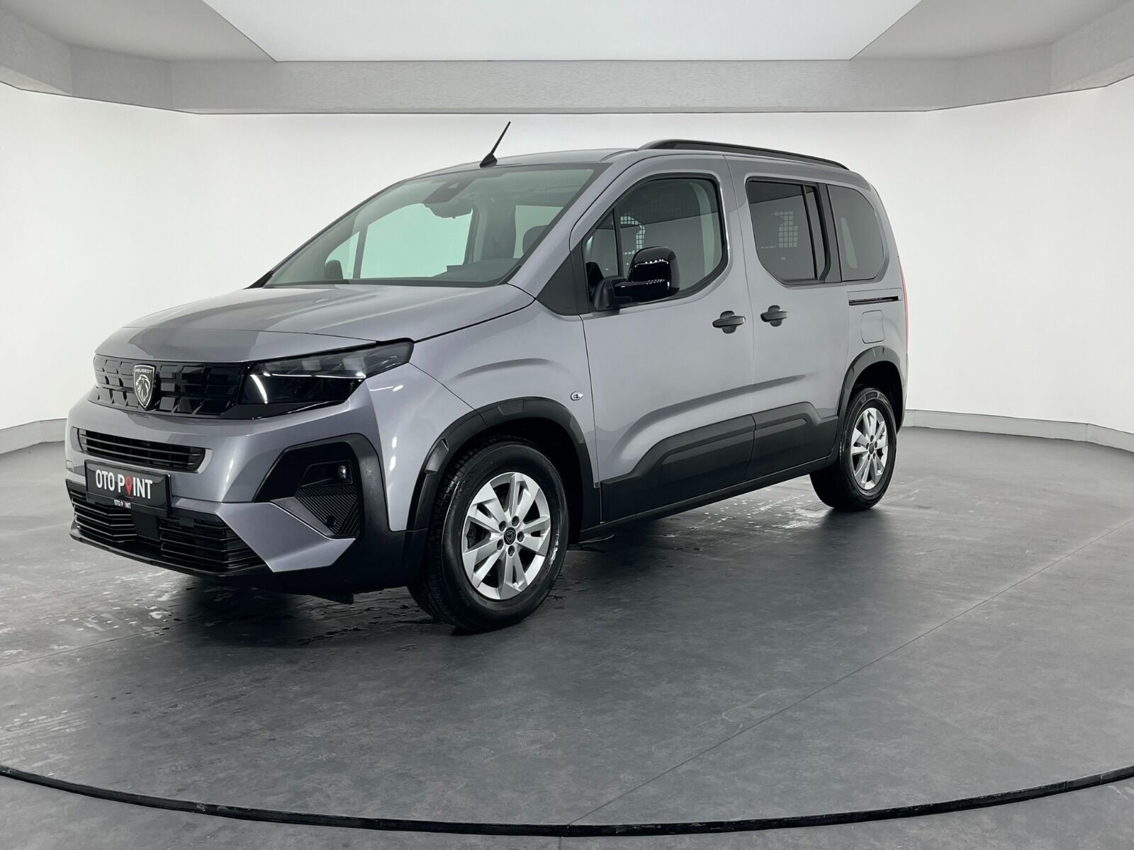 Peugeot Rifter Combi 1.5 BlueHDI Allure EAT8 - 2025 - Detay