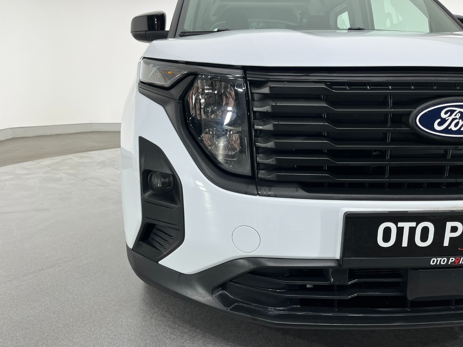 Ford Tourneo Courier Kombi 1.5 EcoBlue Deluxe - 2024 - Detay