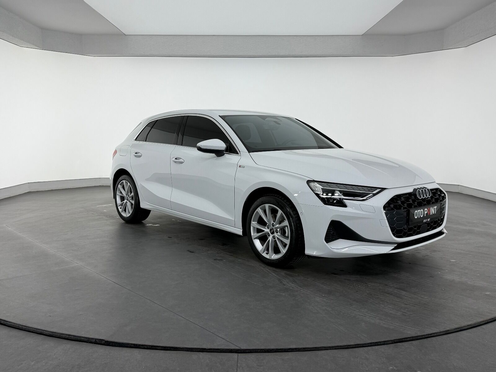 Audi A3 Sportback 35 TFSI Advanced - 2025 - Detay
