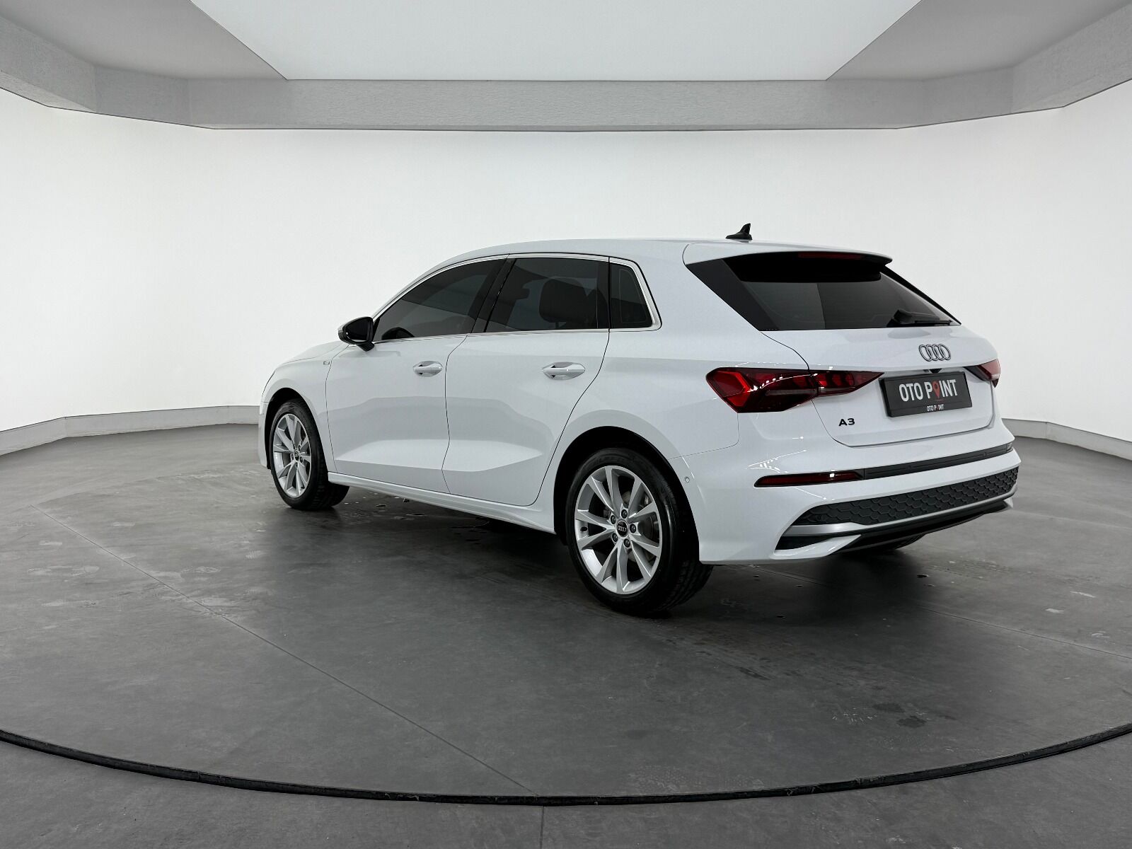 Audi A3 Sportback 35 TFSI Advanced - 2025 - Detay