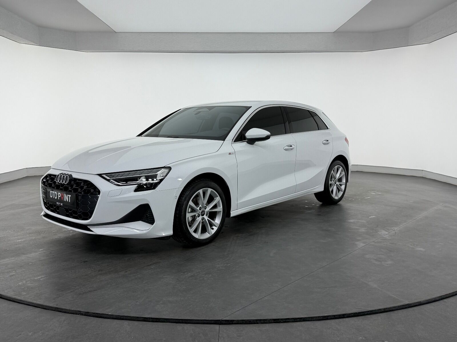 Audi A3 Sportback 35 TFSI Advanced - 2025 - Detay