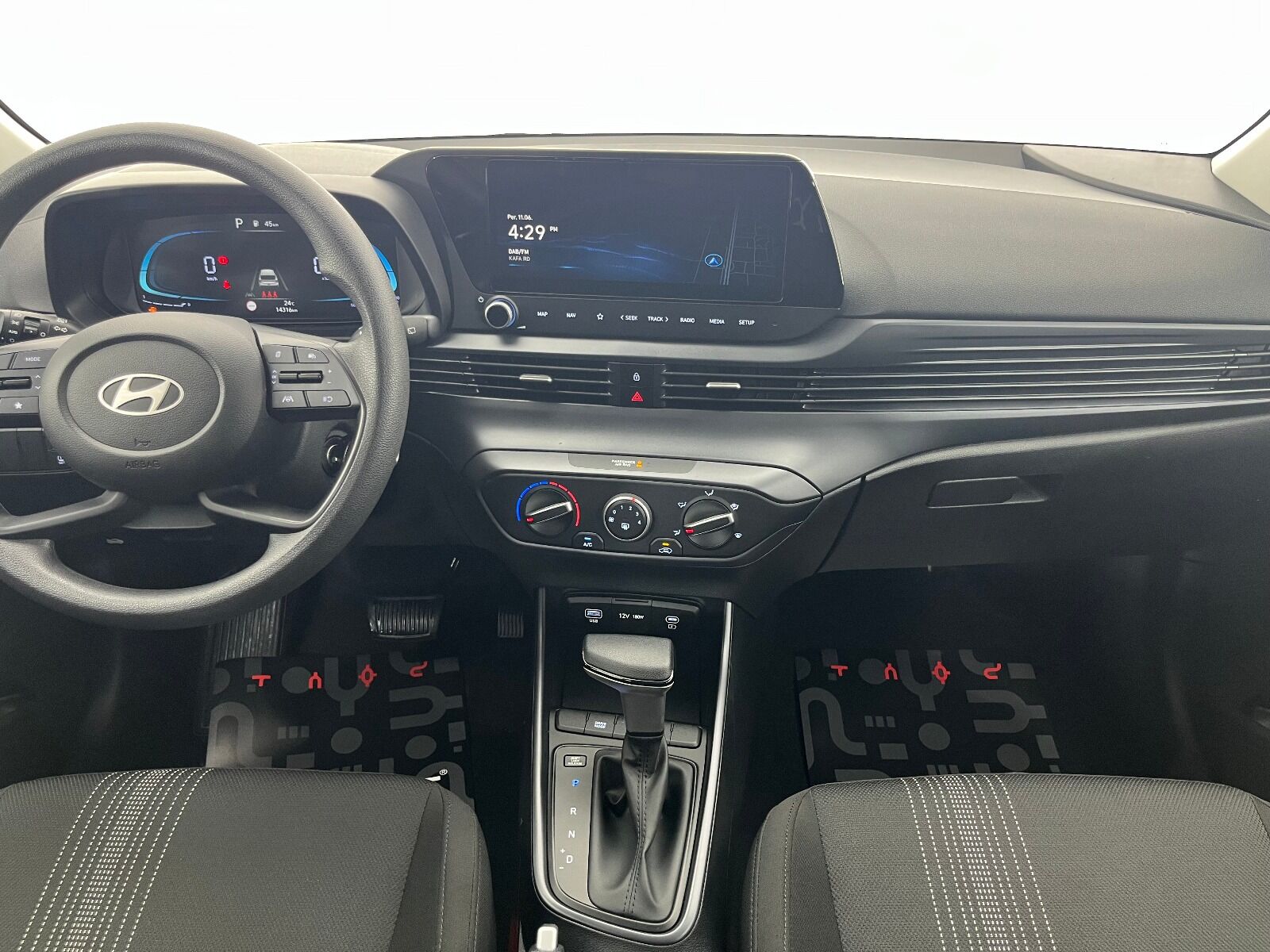 Hyundai i20 1.0 T-GDI Jump+Navigasyon - 2025 - Detay