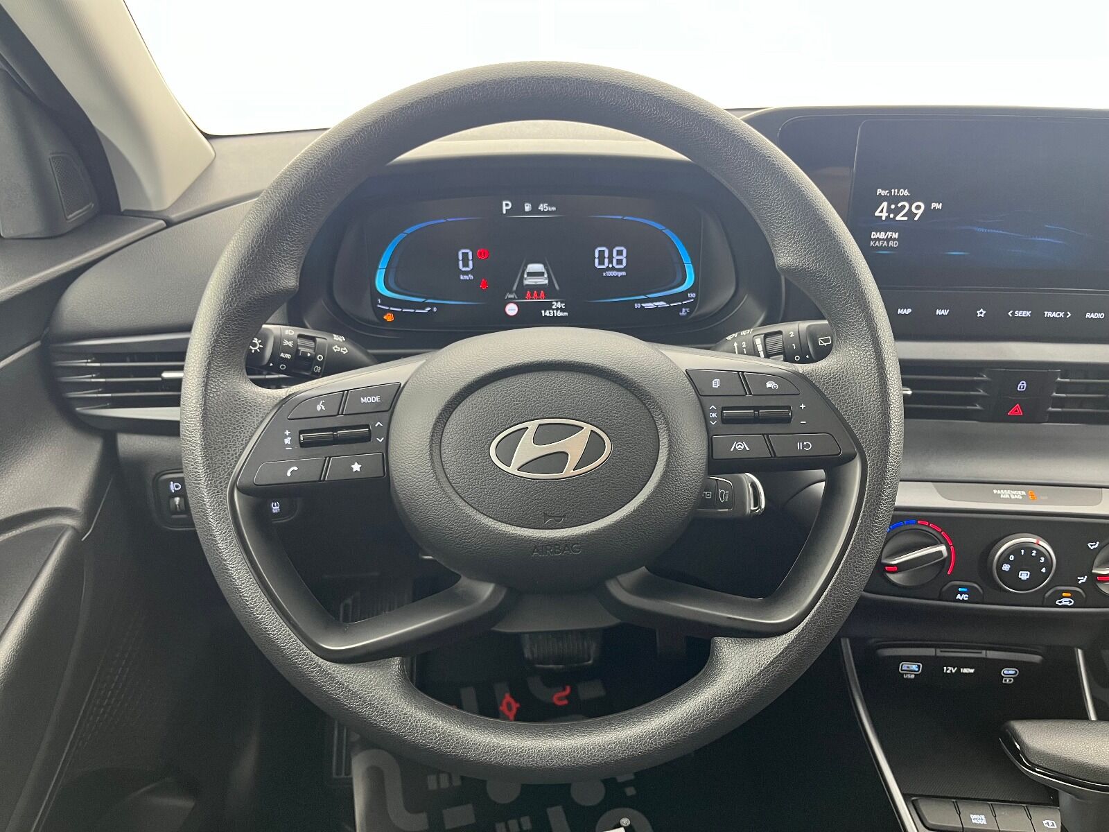 Hyundai i20 1.0 T-GDI Jump+Navigasyon - 2025 - Detay