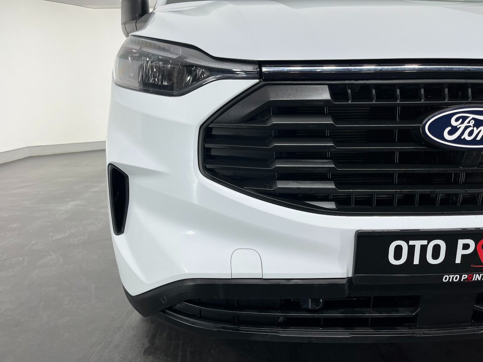 Ford Transit Custom Van 2.0 EcoBlue Upgrade 320 S Deluxe Otomatik - 2023 - Detay