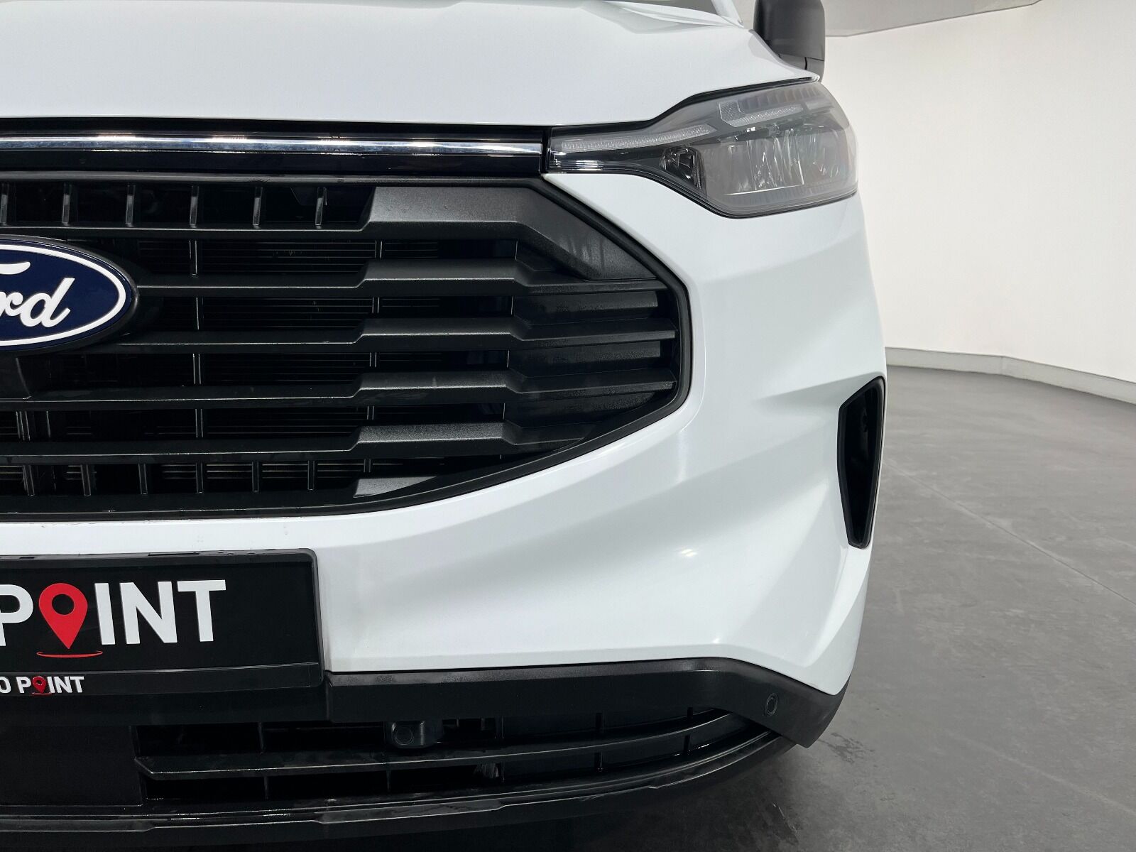 Ford Transit Custom Van 2.0 EcoBlue Upgrade 320 S Deluxe Otomatik - 2023 - Detay