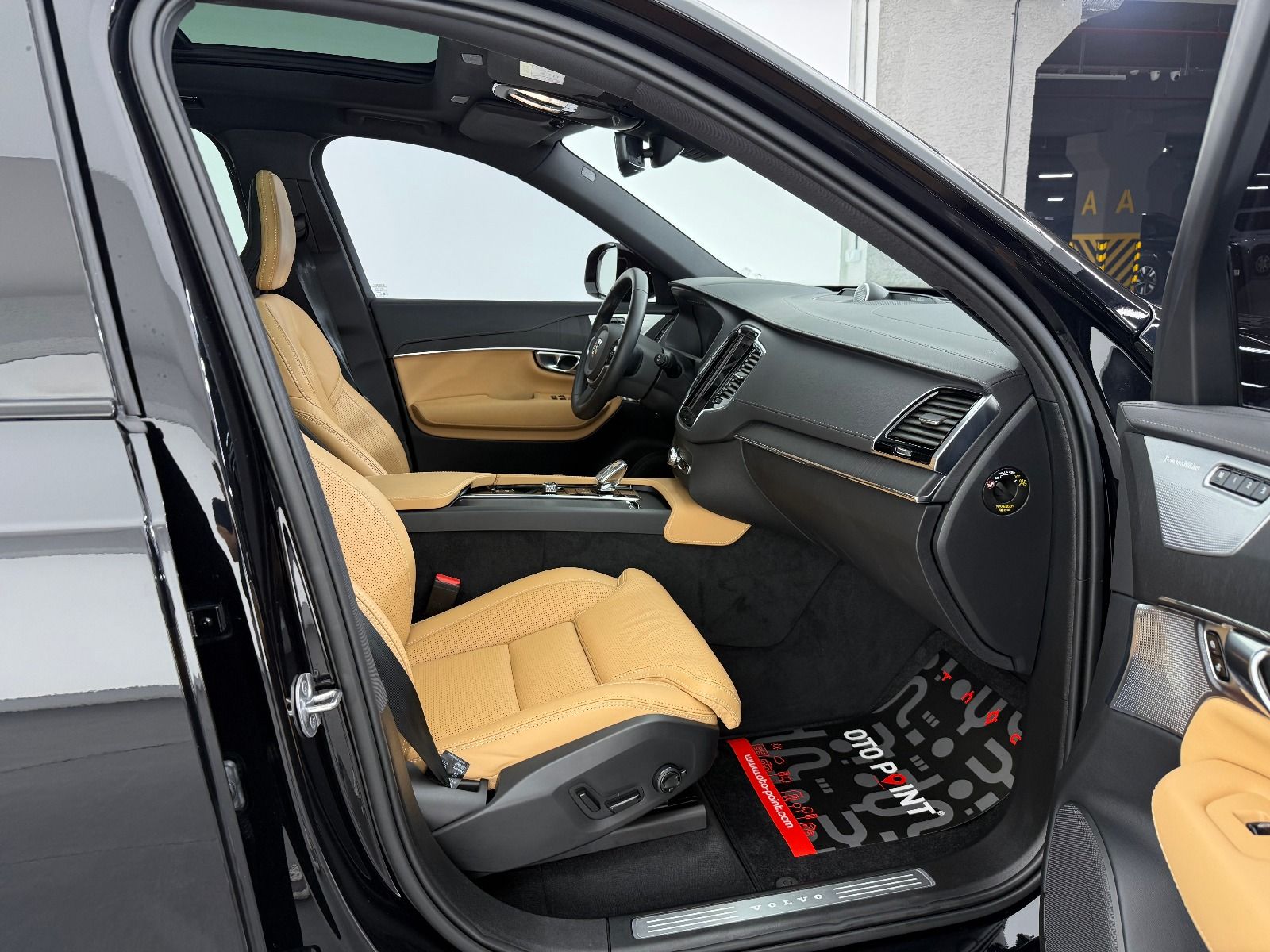 Volvo XC90 2.0 T8 Recharge Plug-In Hybrid AWD Plus Dark - 2024 - Detay
