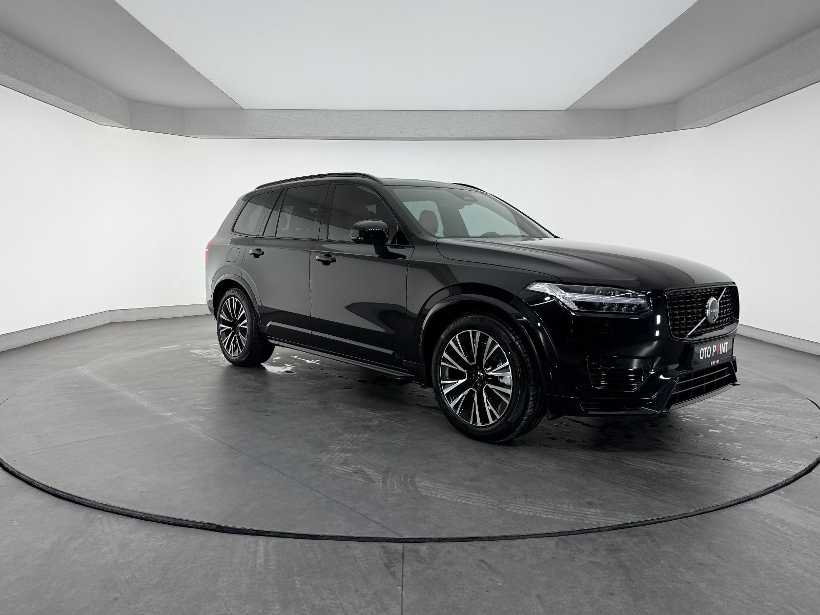 Volvo XC90 2.0 T8 Recharge Plug-In Hybrid AWD Plus Dark - 2024 - Detay