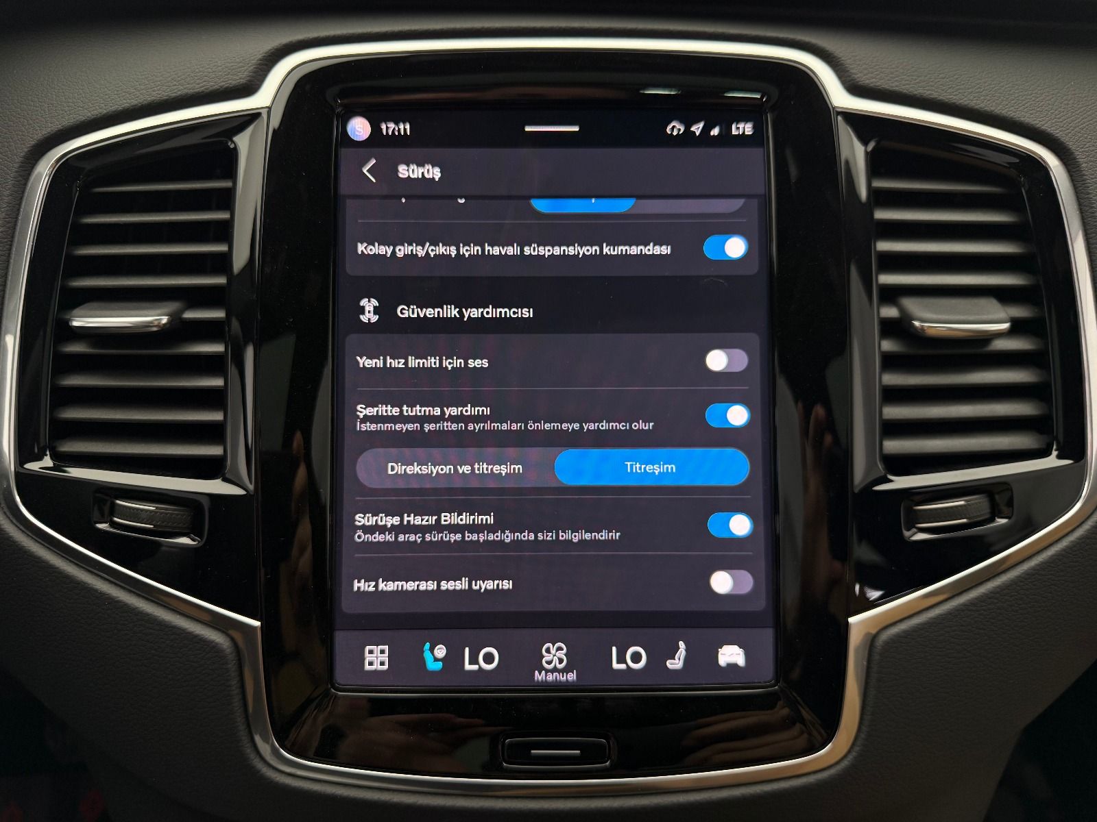 Volvo XC90 2.0 T8 Recharge Plug-In Hybrid AWD Plus Dark - 2024 - Detay