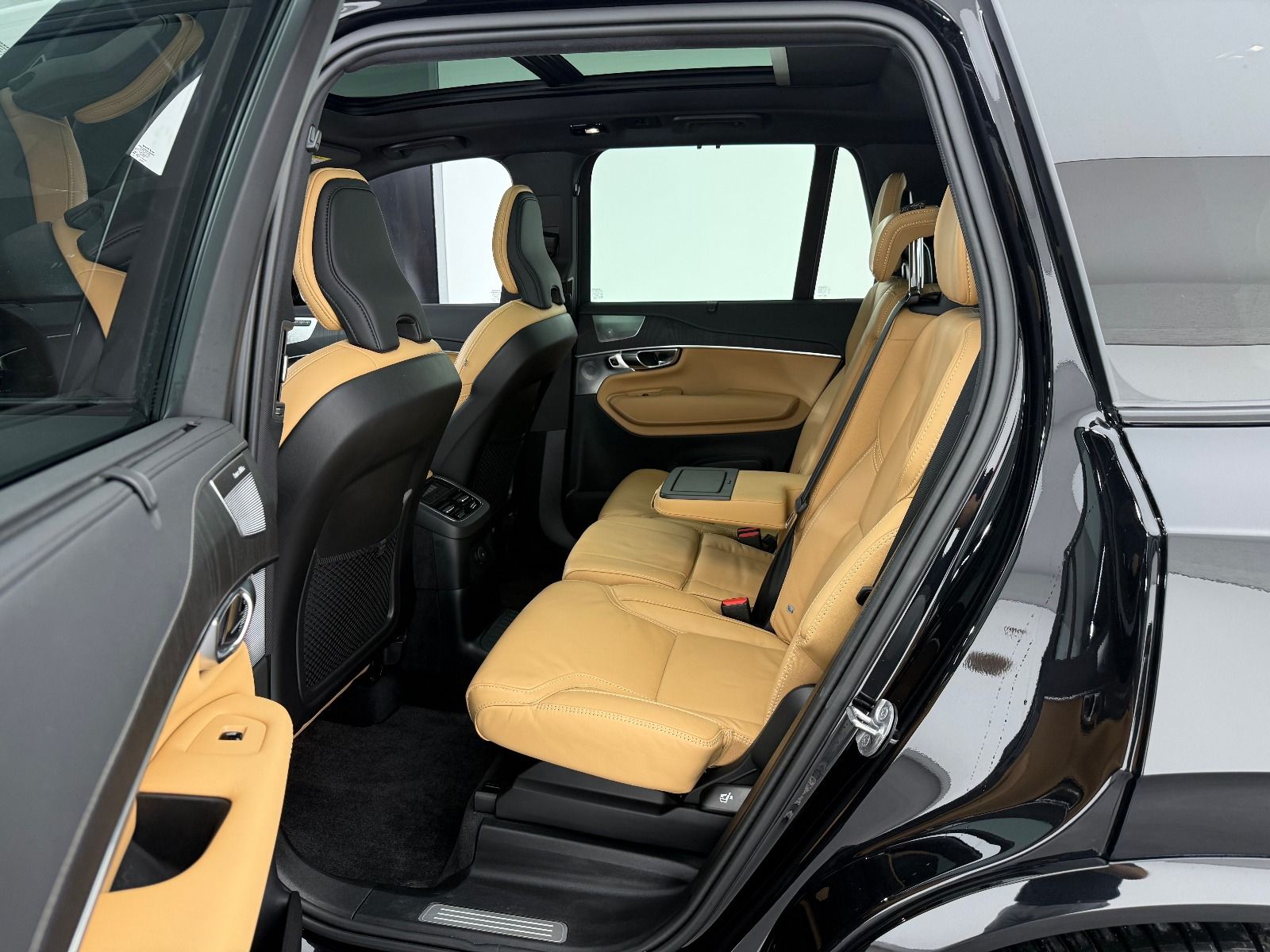 Volvo XC90 2.0 T8 Recharge Plug-In Hybrid AWD Plus Dark - 2024 - Detay
