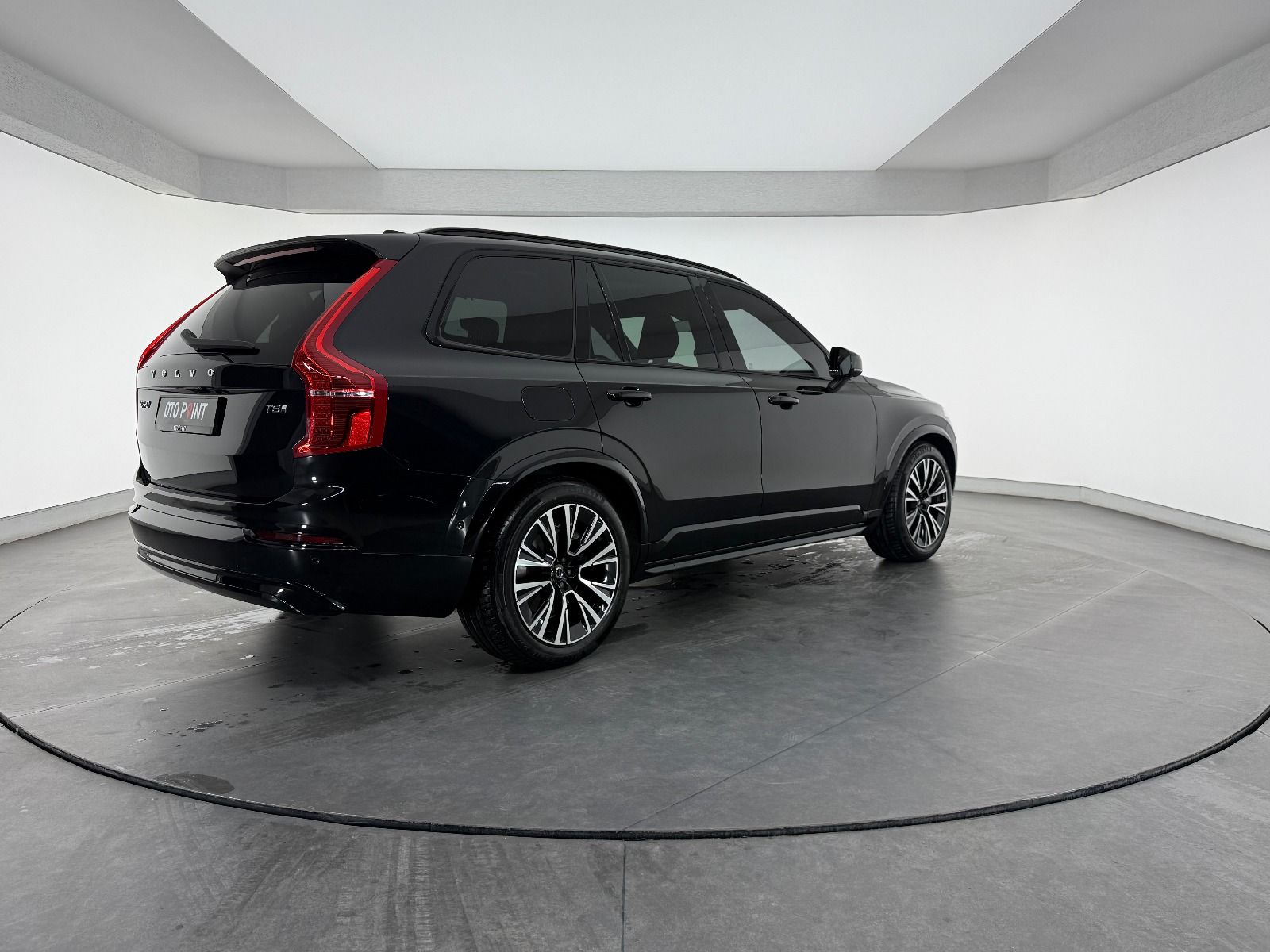 Volvo XC90 2.0 T8 Recharge Plug-In Hybrid AWD Plus Dark - 2024 - Detay