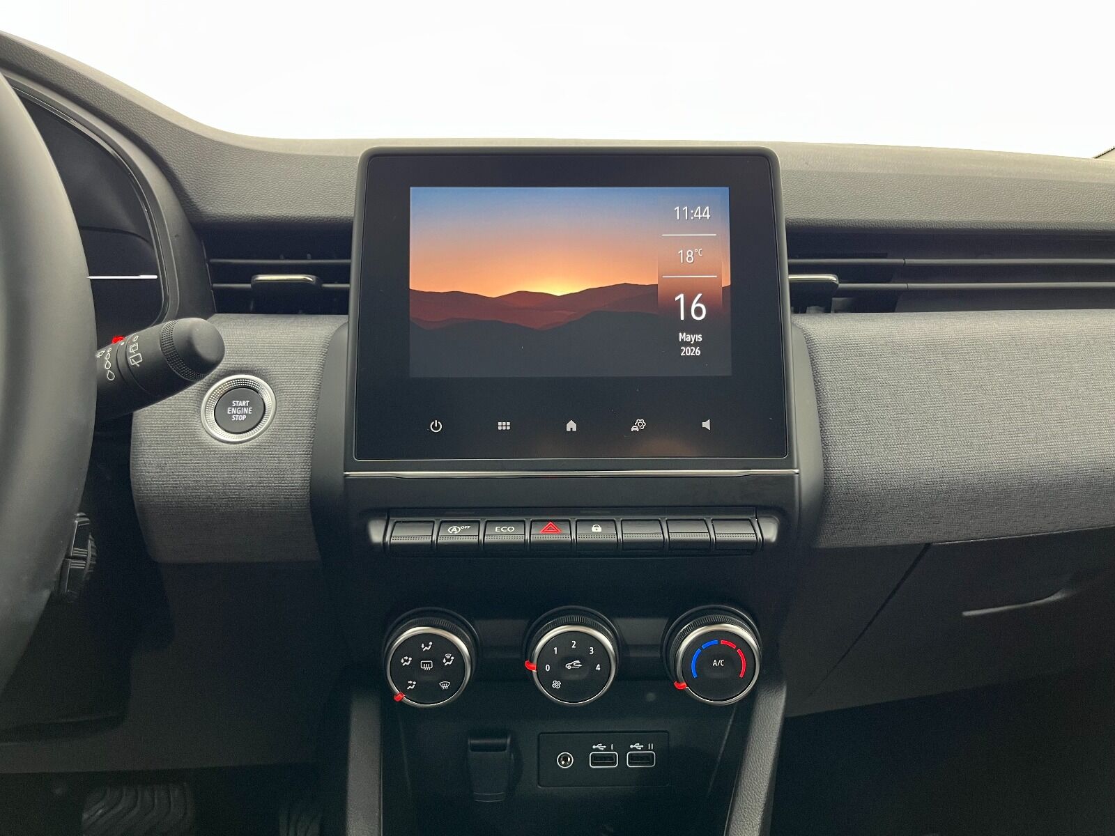 Renault Clio 1.0 TCE Evolution X-Tronic - 2025 - Detay