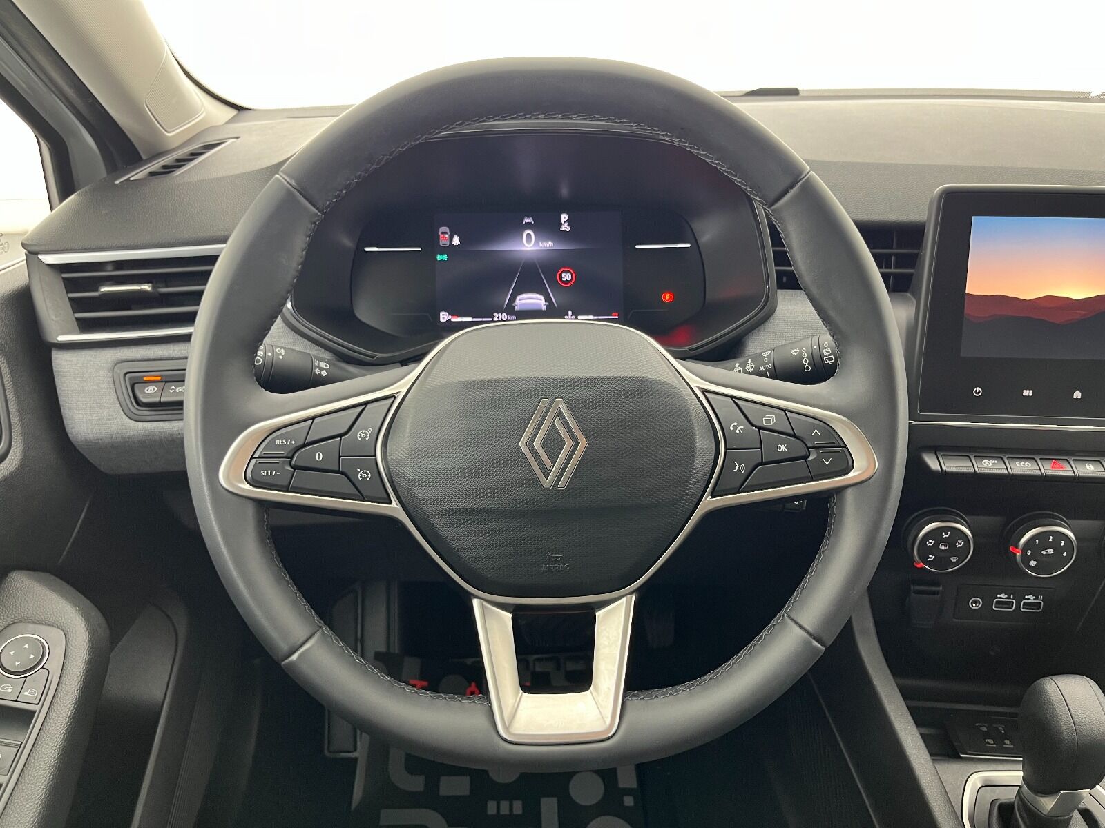 Renault Clio 1.0 TCE Evolution X-Tronic - 2025 - Detay