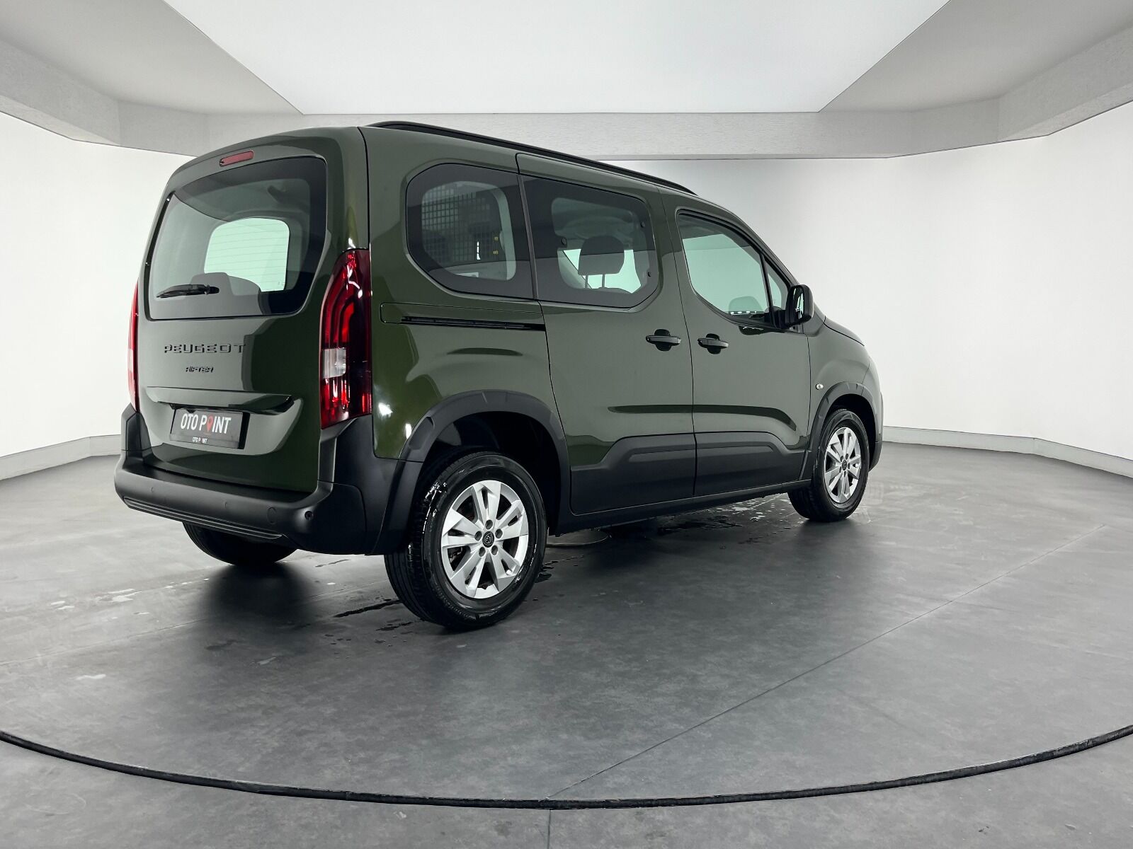 Peugeot Rifter 1.5 BlueHDI Allure EAT8 - 2025 - Detay