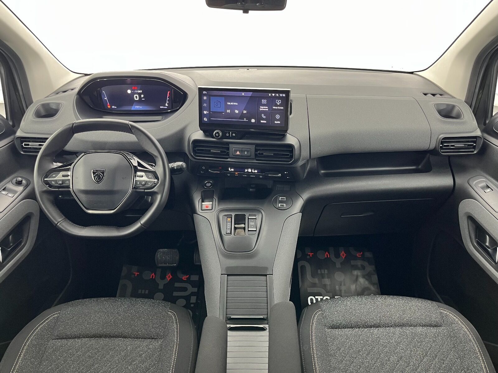 Peugeot Rifter 1.5 BlueHDI Allure EAT8 - 2025 - Detay