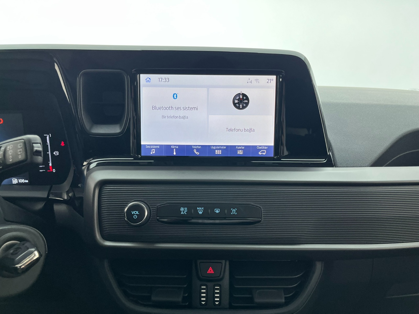 Ford Tourneo Courier Kombi 1.5 EcoBlue Deluxe - 2025 - Detay