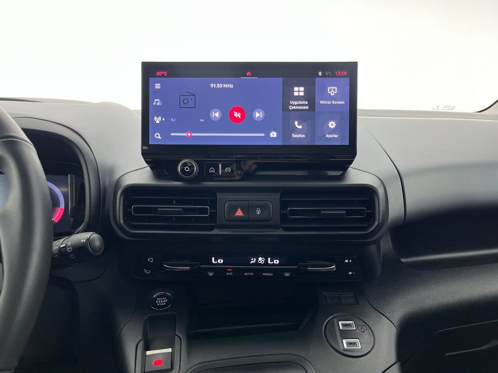 Fiat Doblo Combi 1.5 BlueHDİ Premio Plus - 2025 - Detay