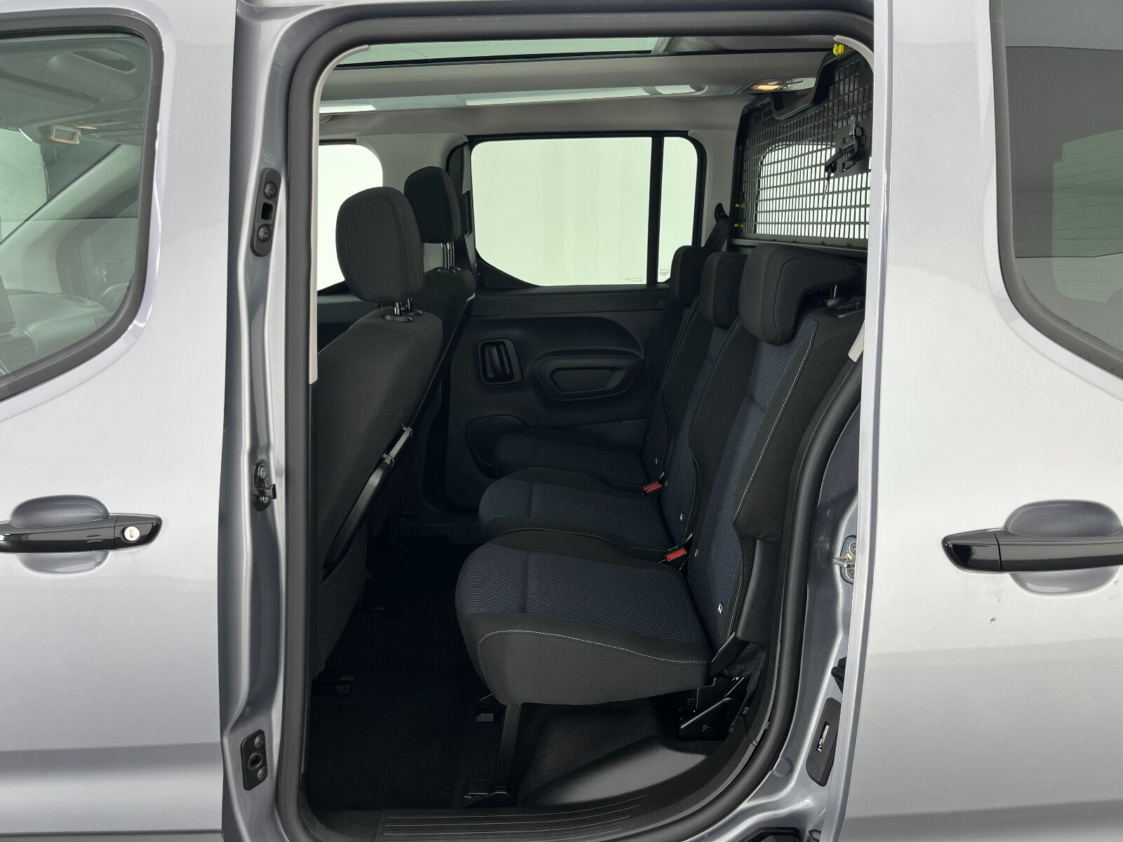 Fiat Doblo Combi 1.5 BlueHDİ Premio Plus - 2025 - Detay