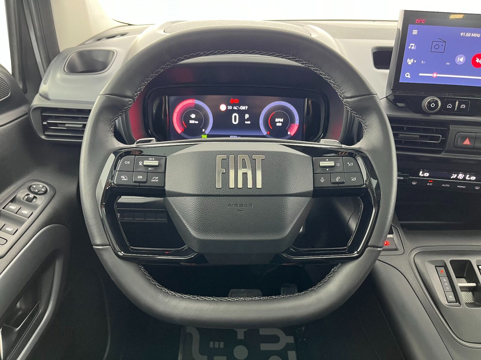 Fiat Doblo Combi 1.5 BlueHDİ Premio Plus - 2025 - Detay